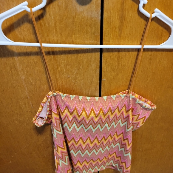 Top - Picture 3 of 4